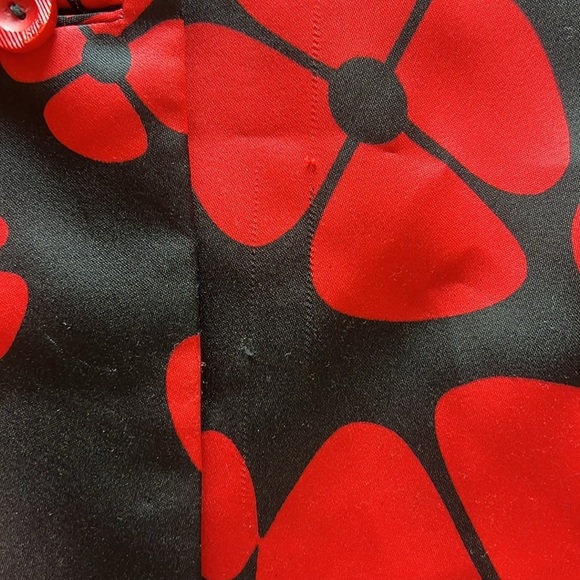 Elija Blue and Red Floral 3/4 Sleeve jacket Made in Seoul - Picture 8 of 10